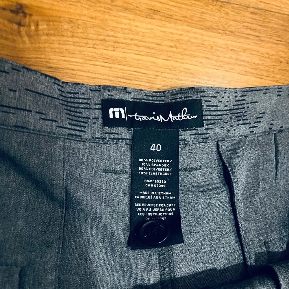 Travis Mathew, go fish golf shorts shorts size 40 NWT